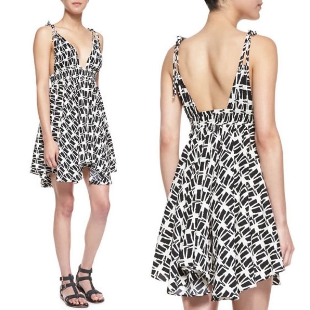 Revolve T Bags Handkerchief Dress Black White Print Size Small Minimalist Boho S